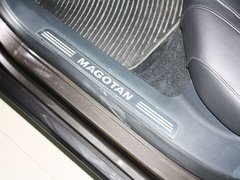 2012款 1.8TSI DSG 尊贵型(改款)