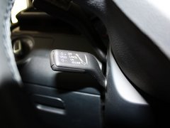 2012款 1.8TSI DSG 尊贵型(改款)