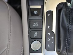 2012款 2.0TSI DSG 至尊型(改款)