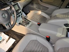 2012款 2.0TSI DSG 至尊型(改款)
