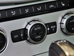 2012款 2.0TSI DSG 至尊型(改款)