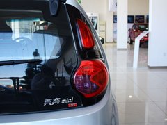 2012款 1.0L IMT 时尚版 国V