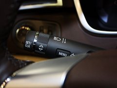 2012款 3.0 自动 精英型 5座