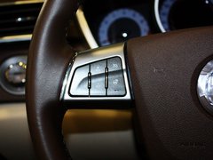 2012款 3.0 自动 精英型 5座