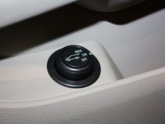 2012款 3.0 自动 精英型 5座