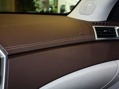2012款 3.0 自动 精英型 5座