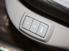 2012款 3.0 自动 精英型 5座