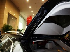 2012款 3.0 自动 精英型 5座