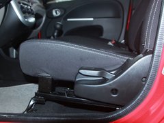 2012款 1.0L 手动 时尚版 国V