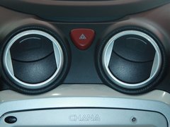 2012款 1.0L 手动 时尚版 国V