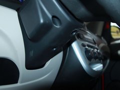 2012款 1.0L 手动 时尚版 国V