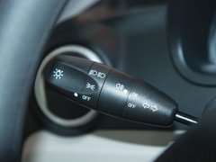2012款 1.0L 手动 时尚版 国V
