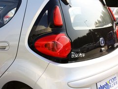 2012款 1.0L 手动 时尚版 国V