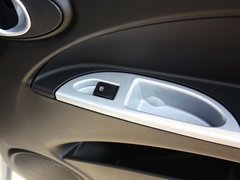 2012款 1.0L 手动 时尚版 国V