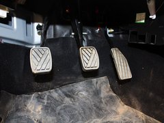 2012款 1.0L 手动 时尚版 国V