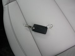 2012款 三厢 1.6L 自动 品享型