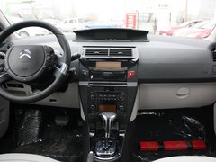 2012款 三厢 1.6L 自动 品享型