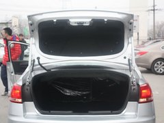 2012款 三厢 1.6L 自动 品享型