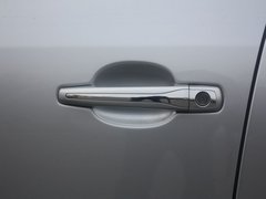 2012款 三厢 1.6L 自动 品享型