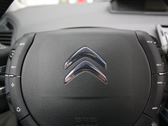 2012款 三厢 1.6L 自动 品享型