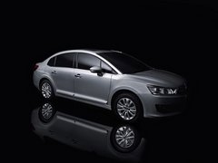 2012款 三厢 2.0L 自动 品驭型