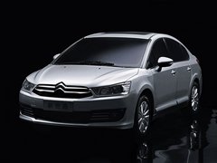 2012款 三厢 2.0L 自动 品驭型