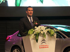 2012款 三厢 2.0L 自动 品驭型