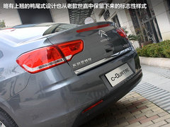 2012款 三厢 2.0L 自动 品驭型
