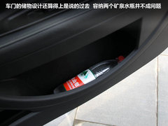 2012款 三厢 2.0L 自动 品驭型