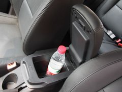 2012款 三厢 2.0L 自动 品驭型