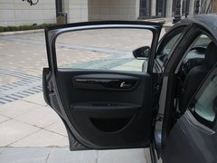 2012款 三厢 2.0L 自动 品驭型