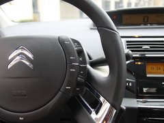 2012款 三厢 2.0L 自动 品驭型