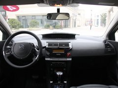 2012款 三厢 2.0L 自动 品驭型