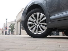 2012款 三厢 2.0L 自动 品驭型