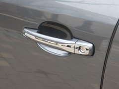 2012款 三厢 2.0L 自动 品驭型
