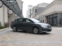 2012款 三厢 2.0L 自动 品驭型