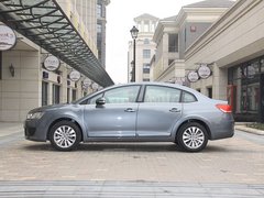 2012款 三厢 2.0L 自动 品驭型