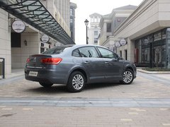 2012款 三厢 2.0L 自动 品驭型
