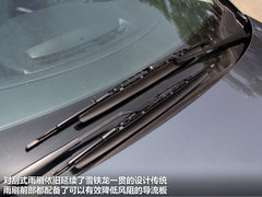 2012款 三廂 2.0L 自動(dòng) 品馭型