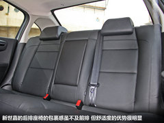 2012款 三廂 2.0L 自動 品馭型
