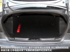 2012款 三廂 2.0L 自動 品馭型