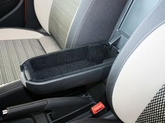 2012款 Cross Polo 1.6L AT 