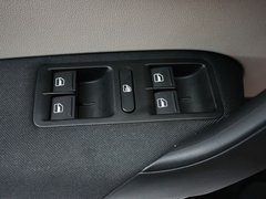 2012款 Cross Polo 1.6L AT 