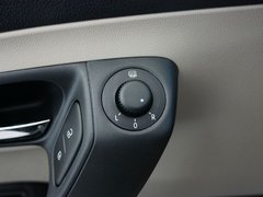 Polo 2012款 Cross Polo 1.6L AT 
