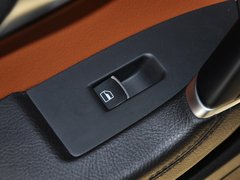 2012款 2.0TSI DSG 豪华型