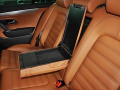 2012款 2.0TSI DSG 豪华型