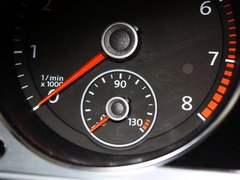 2012款 2.0TSI DSG 豪华型