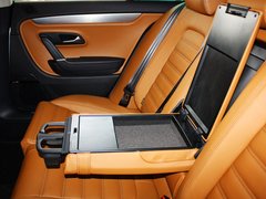 2012款 2.0TSI DSG 豪华型