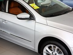 2012款 2.0TSI DSG 豪华型