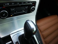 2012款 2.0TSI DSG 至尊型